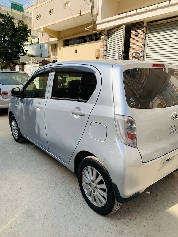 Daihatsu Mira 2016 5