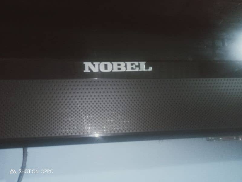 Nobel Led 32". 3