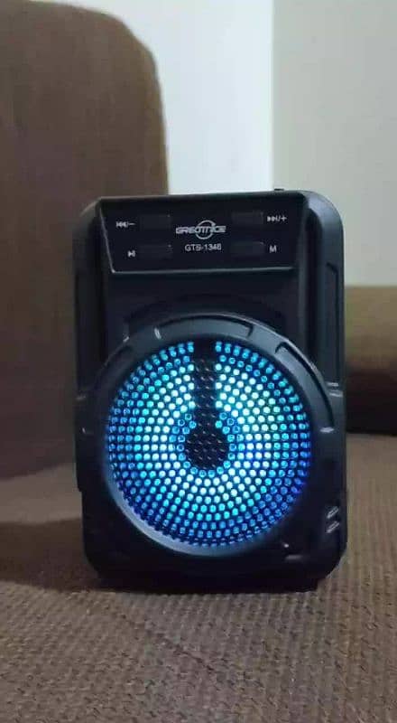 Bluetooth wireless MP3 speaker 3