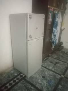 dawlince small saize fridge good work 03197723086contact number