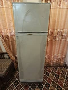 Dawlance Refrigerator  12 cubic feet