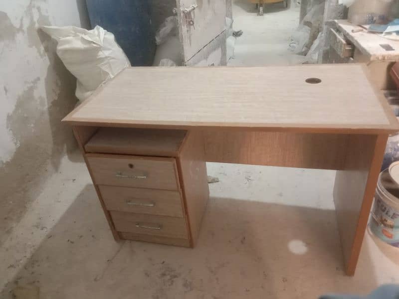 Office Table with drawers unit 0