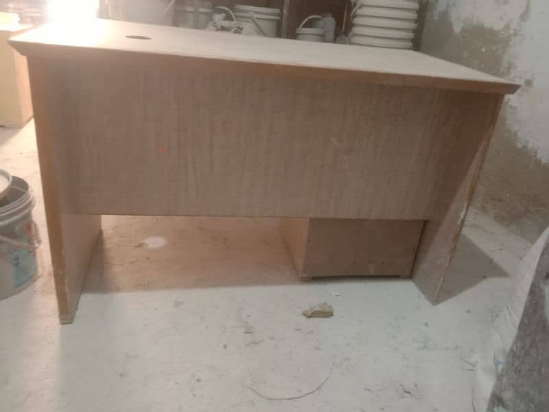 Office Table with drawers unit 4