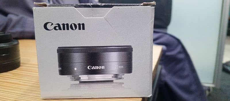 Canon M Mount  22 Mm 2.0 1