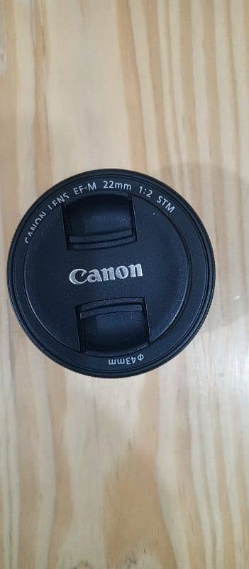 Canon M Mount  22 Mm 2.0 4