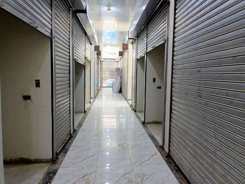 PRIME LOCATION ON SADDAR COMMERICIAL SHOPS ARE AVAILABLE POSSESION ON 40% DOWN PAYMENT 3