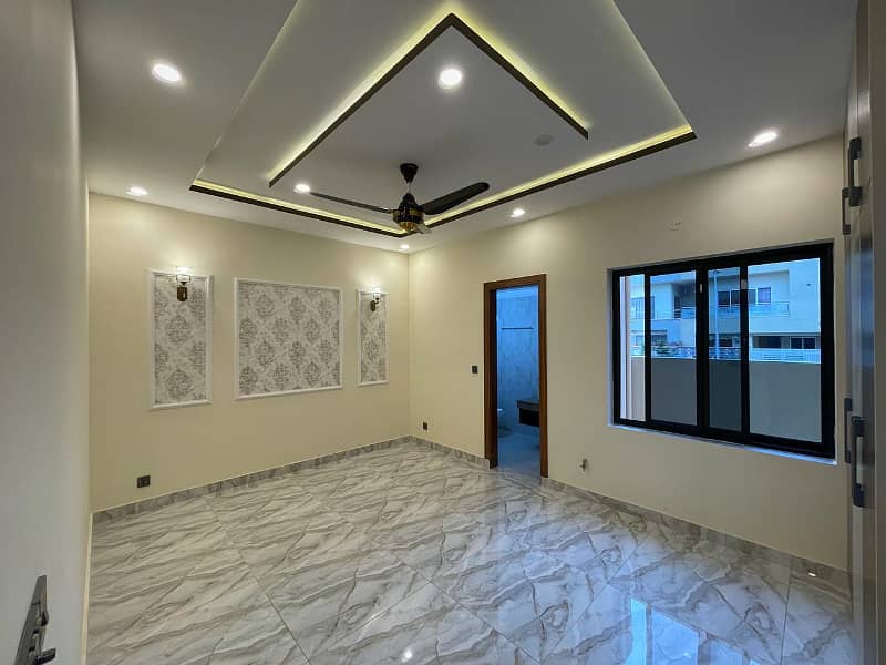 You Can Find A Gorgeous House For rent In Bahria Town Phase 8 - Usman Block 4