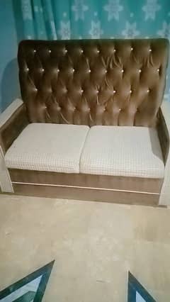 2 SEATER SOFA