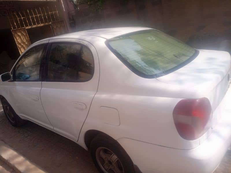 Toyota Platz 2000 reg. 2007 13