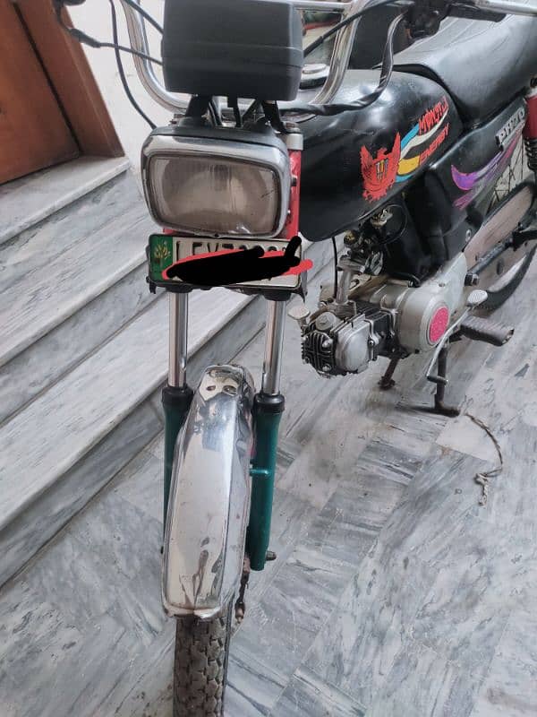 Pak hero bike urgently sale . 5