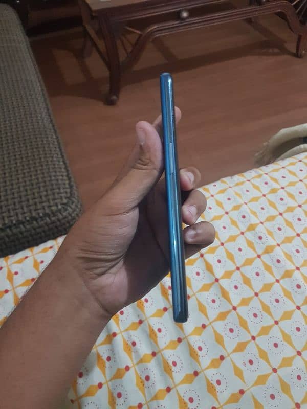 OnePlus 9 8/128 4