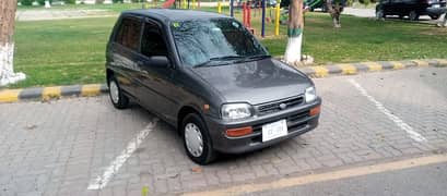 Daihatsu Cuore 2011