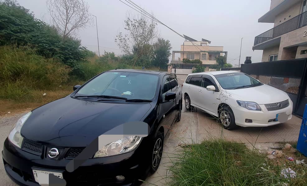 Toyota Fielder G Push Start & Nissan wingroad 6