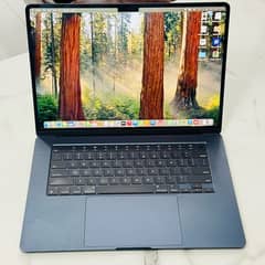 Macbook Air M2 15 inches 256gb