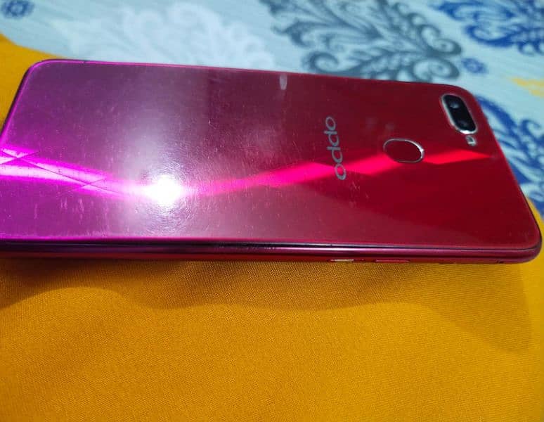 OPPO F9 FOR SALE 3