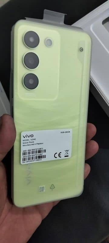 vivo y100 1