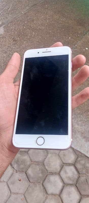 iPhone 7 plus 128 gb baipass 1