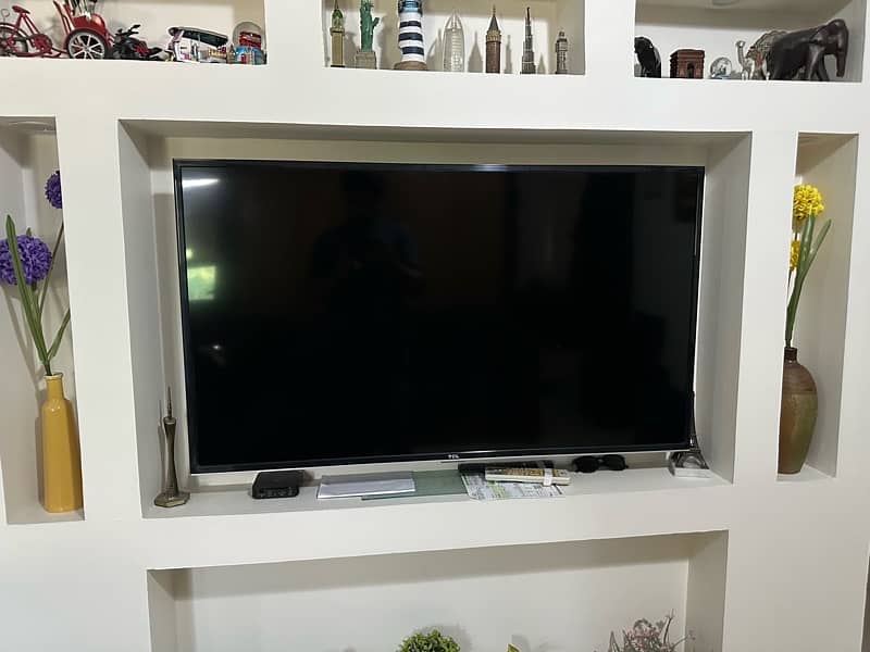 TCL TV 50 inch 1