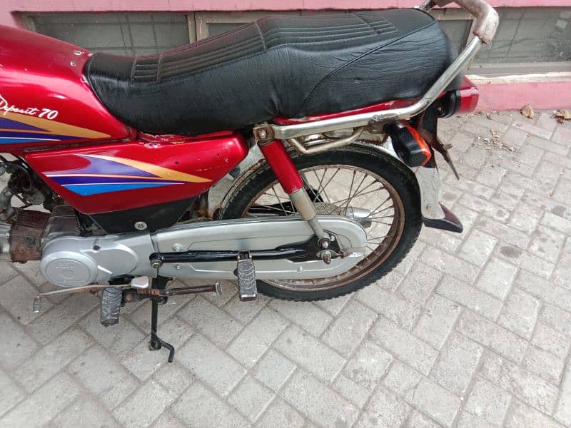 engine pack hy bike total janen hy 03016911921 per call kr len 4