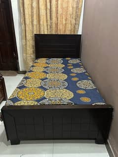 single bed with mattress