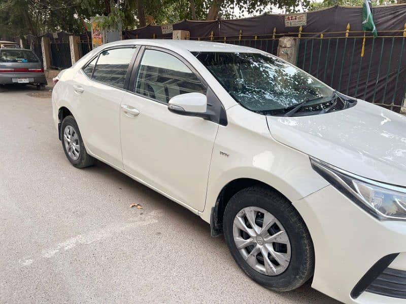 Toyota Corolla XLI 2015 3