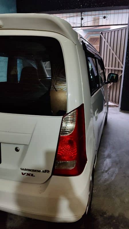 Suzuki Wagon R VXL 2016 12