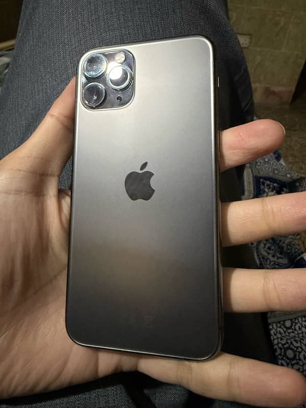 iphone 11 pro 256gb Non pta waterpack 3