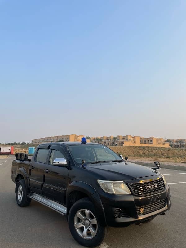 Toyota Hilux 2008 8