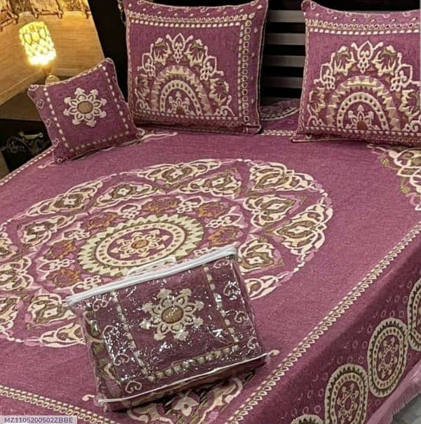 4 pc Velvet Jacquard Printed Double Bed Sheet 2