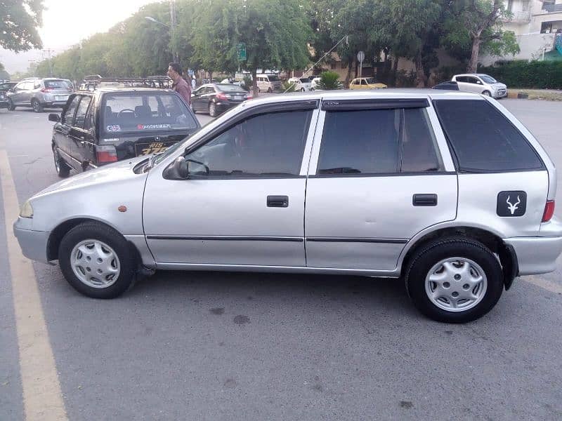 Suzuki Cultus VXL 2005 1