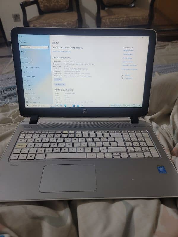 Hp pavilion core i3 5th gen laptop 2