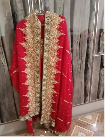 Bridal Lehnga With Free Stiched Suite 0