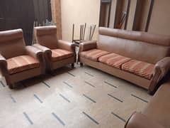 5 Seater Sofa Set Good Condition Solid Wood