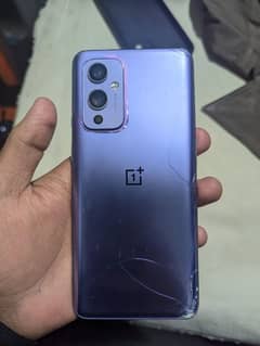 One Plus 9. . . . . 8gb 128gb