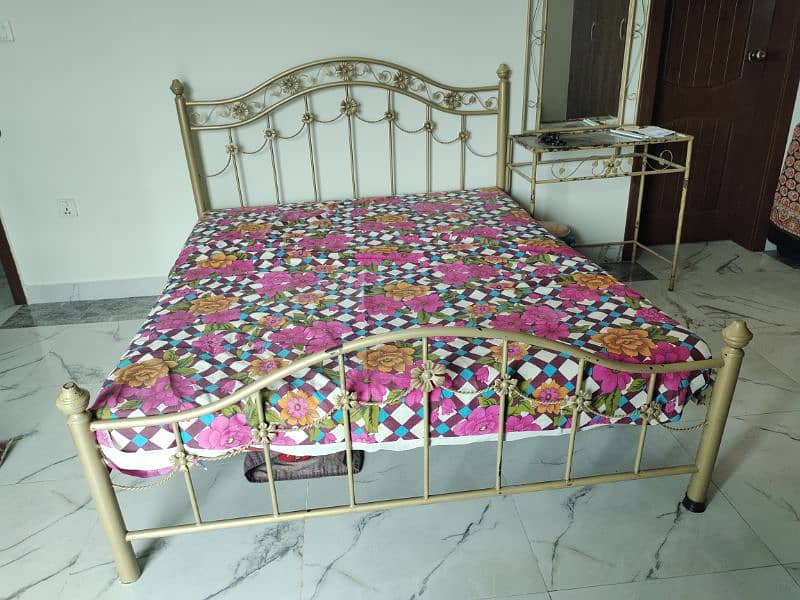 bedset for sale 4