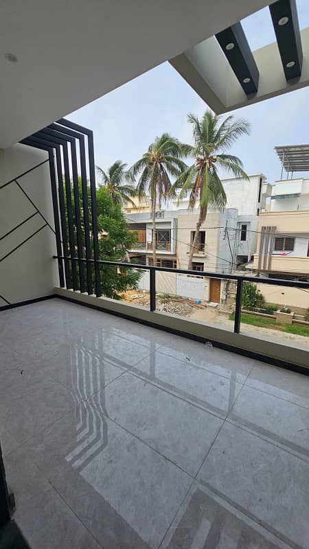 House for sale Brand new house block 13d/1 gulshan e iqbal 400yard 0