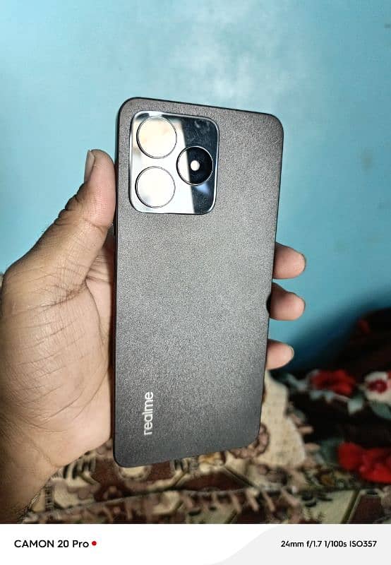 Realme C53 6GB /128GB complete saman 17