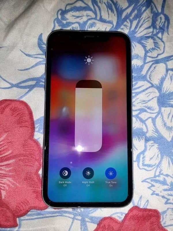 iPhone xr factory unlock non pta 2