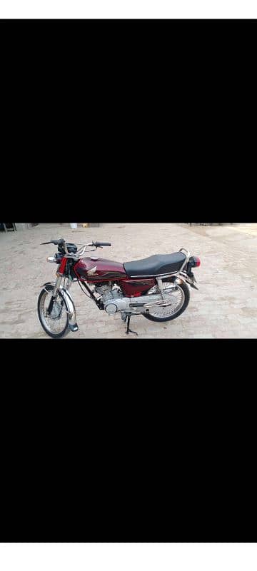 for sale Honda 125 location gujrat model 17 4