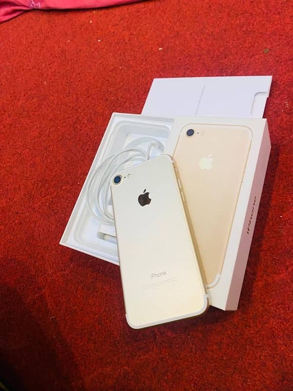 iPhone 7 256gb Pta Approved with box charge 3