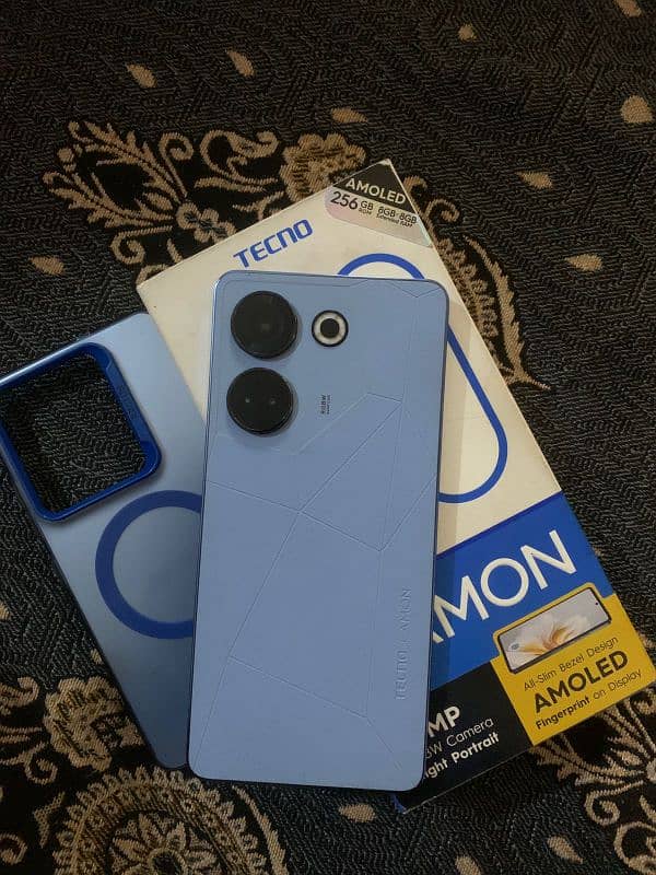 Tecno cammon 20 8+8 256 Gb 0