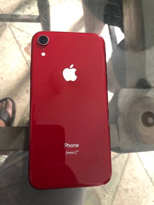 iPhone XR 3