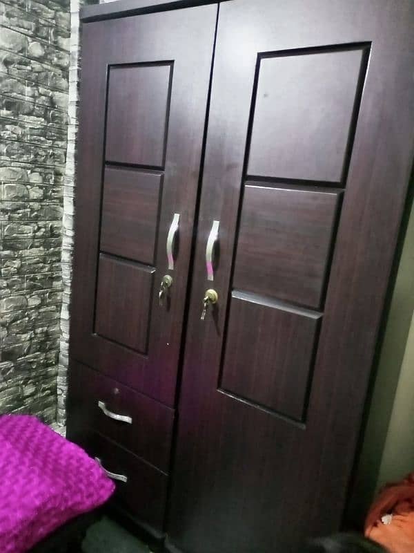 Bed and wardrobe for sell 1