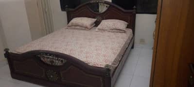 Complete Bed Set (Bed + Side Tables + Mattress)