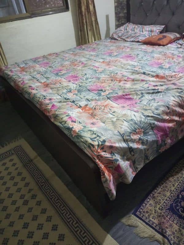 king size bed for sell 2