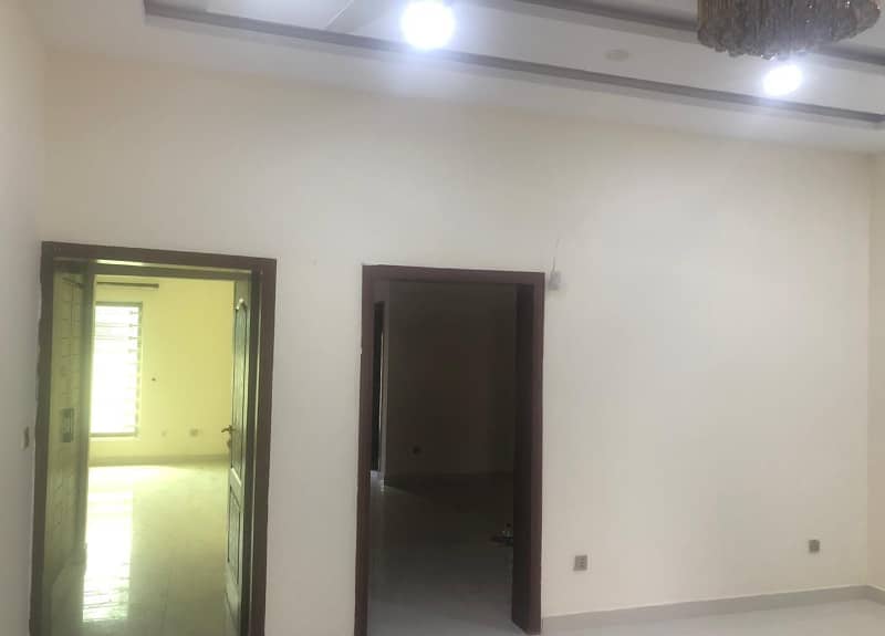 Bahria Enclv sector C 1 Ground portion available for rent 2