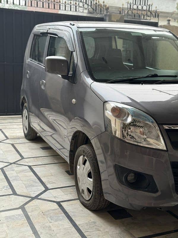 Suzuki Wagon R 2018 VXL( bumber to bumper genuine) 4