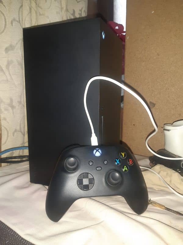 selling xbox series x most power ful console with games 2