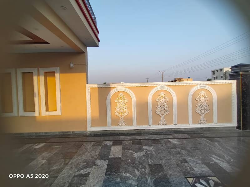 1 Kanal Brand New House For sale in Chinar Bagh Housing Society LTD Nishat Block 28