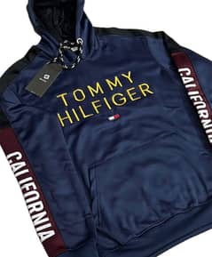 Stylish Tommy Hilfiger Hoodie - Comfort & Class Combined!